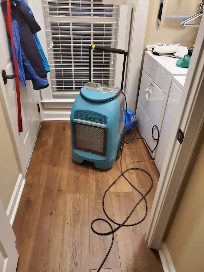 Commercial dehumidifier deployed for Flood Damage Cleanup in Simi Valley